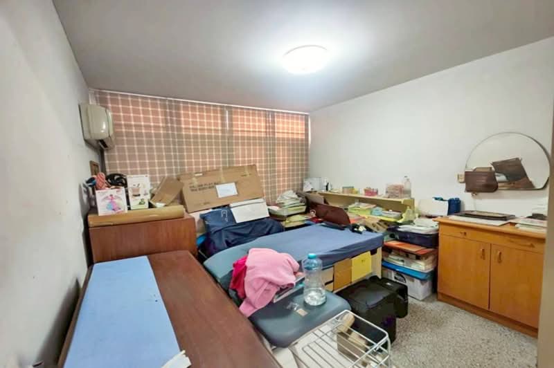 ถนนรัชดาภิเษก ซอยเสือใหญ่อุทิศ, Bangkok, Chan Kasem, Chatuchak, Bangkok, 3 Bedrooms, 200 sqm, Single Detached House For Sale, by คุณเจ, 500224389 - DDproperty.com