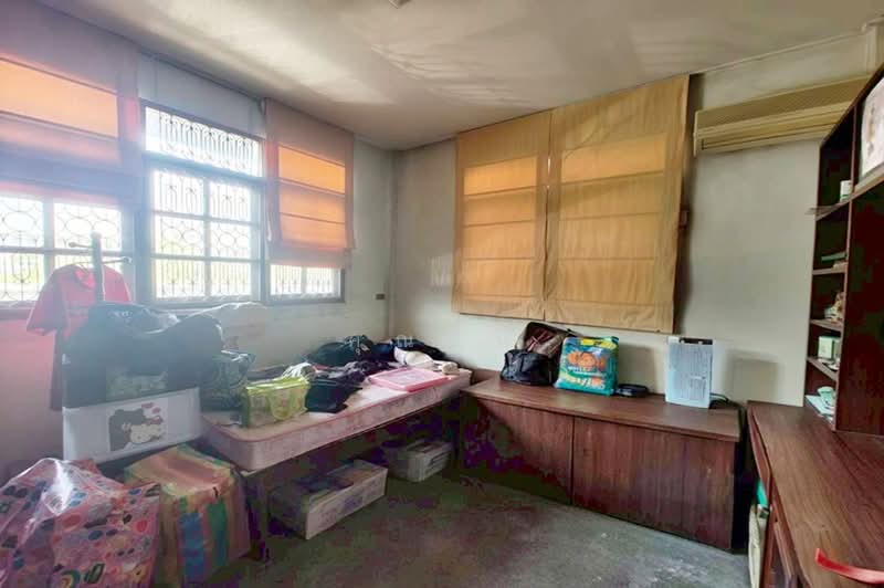 ถนนรัชดาภิเษก ซอยเสือใหญ่อุทิศ, Bangkok, Chan Kasem, Chatuchak, Bangkok, 3 Bedrooms, 200 sqm, Single Detached House For Sale, by คุณปิ่น, 500224389 - DDproperty.com