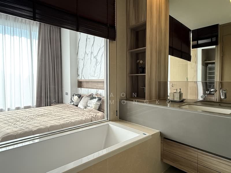 The Esse Asoke, Bangkok, 333 Soi Sukhumvit 21, Sukhumvit Road, Khlongtoei Nua, Watthana, Bangkok, 1 Bedroom, 47 sqm, Condo For Sale, by Oraon Suwanmongko, 500224392 - DDproperty.com