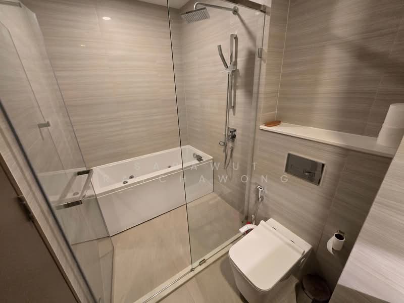 Park Origin Thonglor, Bangkok, Soi Thonglor 10, Sukhumvit Road, Khlong Tan Nua, Watthana, Bangkok, 2 Bedrooms, 45 sqm, Condo For Rent, by Sarawut Ratchawong, 500224393 - DDproperty.com