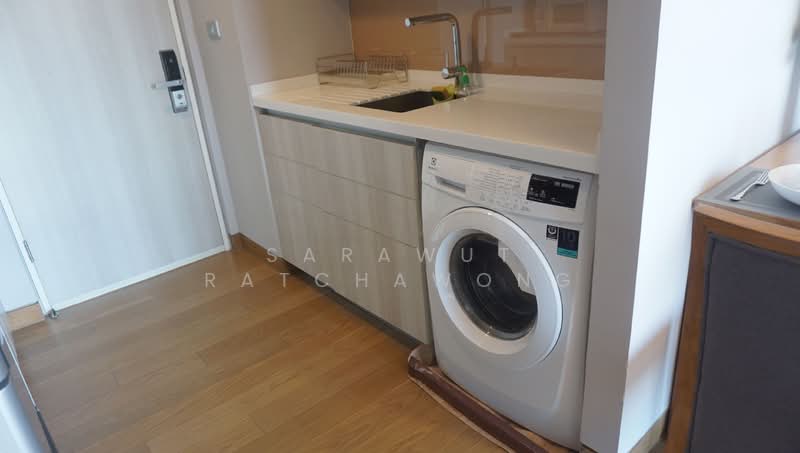 The Lumpini 24, Bangkok, Sukhumvit 24 Road, Khong Tan, Khlong Toei, Bangkok, 2 Bedrooms, 55 sqm, Condo For Rent, by Sarawut Ratchawong, 500224396 - DDproperty.com