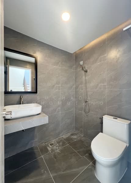 Land and House Chalong, Phuket, Chalong, Muang Phuket, Phuket, 4 Bedrooms, 200 sqm, Single Detached House For Sale, by Suchada Songmueang, 500224408 - DDproperty.com