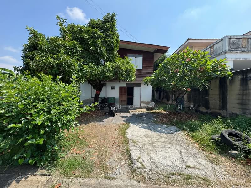 บ้านเดี่ยว โชคชัย4 ซอย40, Bangkok, Lat Phrao, Lat Phrao, Bangkok, 2 Bedrooms, 120 sqm, Single Detached House For Sale, by Vimon Boodpha, 500224426 - DDproperty.com