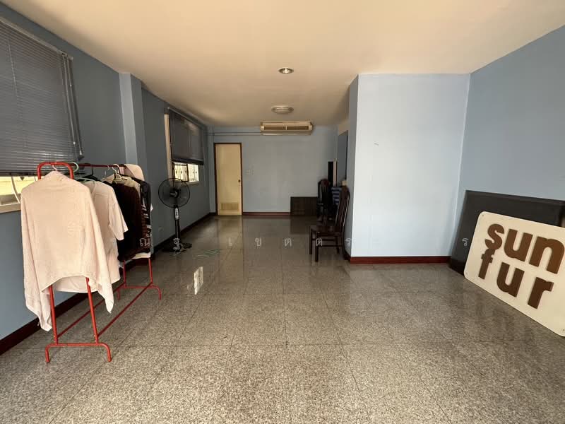 Praphawan Home Rom Klao 1, Bangkok, Suwinthawong Road, Saen Sab, Min Buri, Bangkok, 3 Bedrooms, 376 sqm, Single Detached House For Rent, by พีรณัฐ เขตตระการ, 500224450 - DDproperty.com