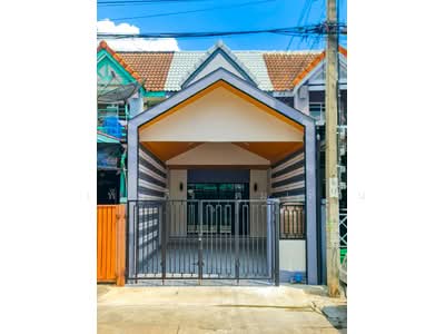 ขาย - Poonsinh Thani 3 : พูนสินธานี 3, กรุงเทพ