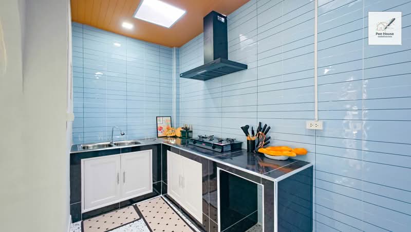 Poonsinh Thani 3, Bangkok, Rat Phatthana Road, Khlong Song Ton Nun, Lat Krabang, Bangkok, 2 Bedrooms, 17 sqm, Townhouse For Sale, by เพ็ญศิริ ตุ้มเทียน, 500224461 - DDproperty.com