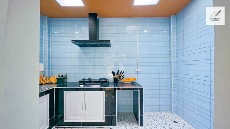 Poonsinh Thani 3, Bangkok, Rat Phatthana Road, Khlong Song Ton Nun, Lat Krabang, Bangkok, 2 Bedrooms, 17 sqm, Townhouse For Sale, by เพ็ญศิริ ตุ้มเทียน, 500224461 - DDproperty.com