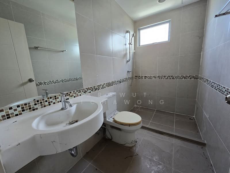 Centric Ratchada-Suthisan, Bangkok, Sutthisarn Winitchai Road, Din Daeng, Din Daeng, Bangkok, 1 Bedroom, 42 sqm, Condo For Sale, by Sarawut Ratchawong, 500224504 - DDproperty.com