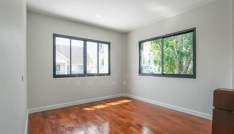 ลัดดารมย์ ปิ่นเกล้า, Nonthaburi, Bang Khu Wiang, Bang Kruai, Nonthaburi, 4 Bedrooms, 234 sqm, Single Detached House For Sale, by Siripong Iamcharas, 500224523 - DDproperty.com