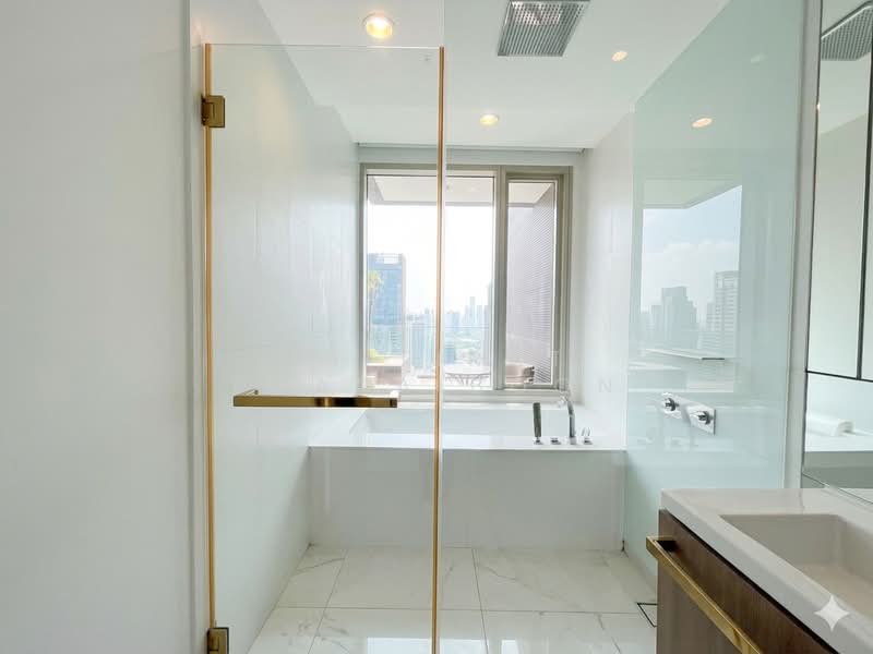 185 Rajadamri, Bangkok, 185 Rajadamri Road, Lumphini, Pathum Wan, Bangkok, 2 Bedrooms, 163 sqm, Condo For Sale, by Thitirat Puapaiboon, 500224536 - DDproperty.com