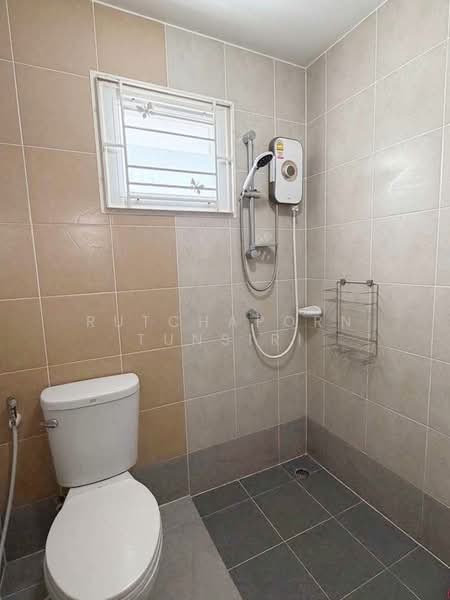 For Rent - บ้านในโครงการ ให้เช่า – ใกล้มหาวิทยาลัยแม่โจ้ เพียง 10 นาที ค่าเช่า 18,000 บาท / เดือน No.11H635, Chiang Mai