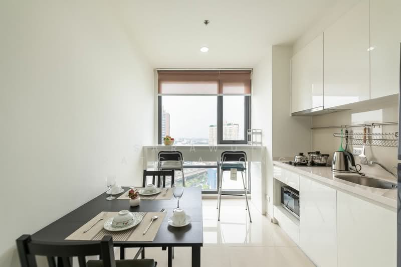 Rhythm Sukhumvit 42, Bangkok, Soi Sukhumvit 42, Sukhumvit Road, Phra Kanong, Khlong Toei, Bangkok, 1 Bedroom, 45 sqm, Condo For Rent, by Sarawut Ratchawong, 500224543 - DDproperty.com