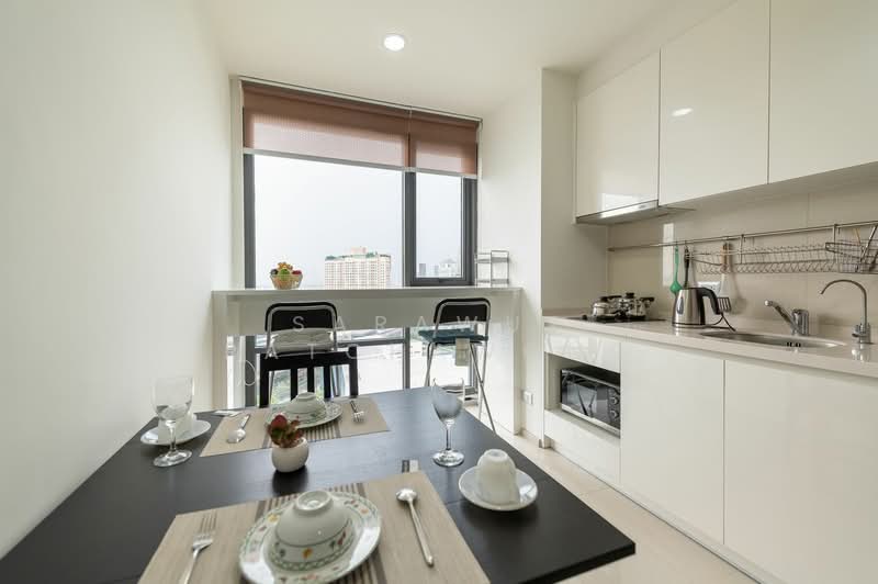 Rhythm Sukhumvit 42, Bangkok, Soi Sukhumvit 42, Sukhumvit Road, Phra Kanong, Khlong Toei, Bangkok, 1 Bedroom, 45 sqm, Condo For Rent, by Sarawut Ratchawong, 500224543 - DDproperty.com