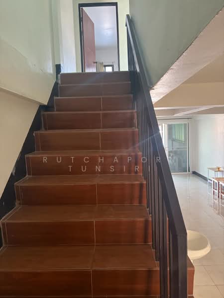 ทาวน์เฮ้าส์ให้เช่า – โซนหนองหอย | เมืองเชียงใหม่ ค่าเช่า 10,000 บาท / เดือน รหัสทรัพย์ : No.15H847, Chiang Mai, Nong Hoi, Muang Chiang Mai, Chiang Mai, 2 Bedrooms, 110 sqm, Townhouse For Rent, by Rutchaporn Tunsiri, 500224551 - DDproperty.com