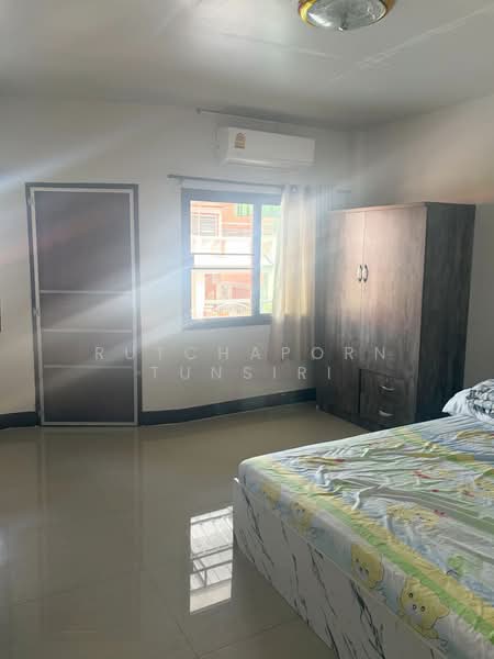 ทาวน์เฮ้าส์ให้เช่า – โซนหนองหอย | เมืองเชียงใหม่ ค่าเช่า 10,000 บาท / เดือน รหัสทรัพย์ : No.15H847, Chiang Mai, Nong Hoi, Muang Chiang Mai, Chiang Mai, 2 Bedrooms, 110 sqm, Townhouse For Rent, by Rutchaporn Tunsiri, 500224551 - DDproperty.com