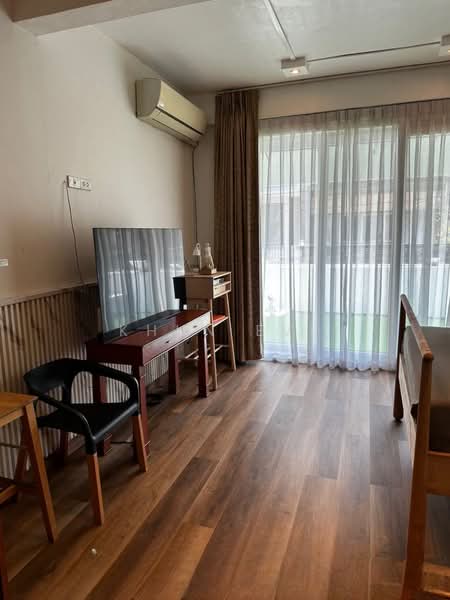 Townhome for rent Sathorn Soi 9 Chong Nonsi BTS Station ( SPSEVE1803 ), Bangkok, นราธิวาส ซอย 4, Yan Nawa, Sathon, Bangkok, 3 Bedrooms, 192 sqm, Townhouse For Rent, by Khun Eve, 500224553 - DDproperty.com