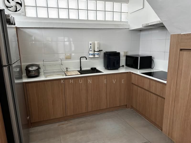 Townhome for rent Sathorn Soi 9 Chong Nonsi BTS Station ( SPSEVE1803 ), Bangkok, นราธิวาส ซอย 4, Yan Nawa, Sathon, Bangkok, 3 Bedrooms, 192 sqm, Townhouse For Rent, by Khun Eve, 500224553 - DDproperty.com