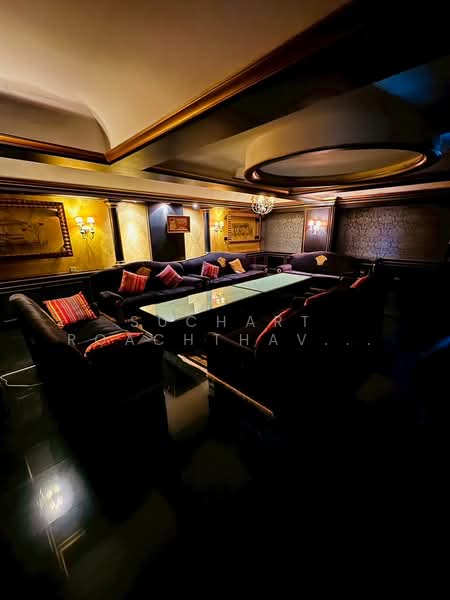 ให้เช่า อาคารเชิงพาณิชย์ ขนาดพื้นที่ 2,000 ตรม. ย่านทองหล่อ, กรุงเทพ, Sukhumvit, คลองตันเหนือ, วัฒนา, กรุงเทพ, 2,000 ตร.ม., ตึกแถว-อาคารพาณิชย์ ให้เช่า, โดย Suchart Roachthavilit, 500224558 - DDproperty.com