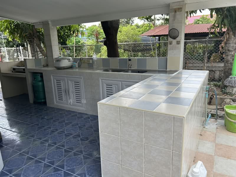 ขายบ้าน 2 หลัง พร้อมโกดัง 1 หลัง (หลังบ้านติดน้ำ) ซอยบางแวก 120 (จรัญ 13) บางแค กรุงเทพมหานคร, Bangkok, Bang Phai, Bang Khae, Bangkok, 5 Bedrooms, 852 sqm, Single Detached House For Sale, by คุณ วิญากร, 500224569 - DDproperty.com