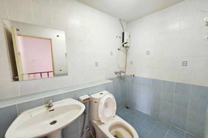 ปรัชญาโฮมทาวน์ นวมินทร์ 163, Bangkok, นวลจันทร์-นวมินทร์, Nuan Chan, Bueng Kum, Bangkok, 4 Bedrooms, 160 sqm, Townhouse For Sale, by คุณแพรว, 500224577 - DDproperty.com