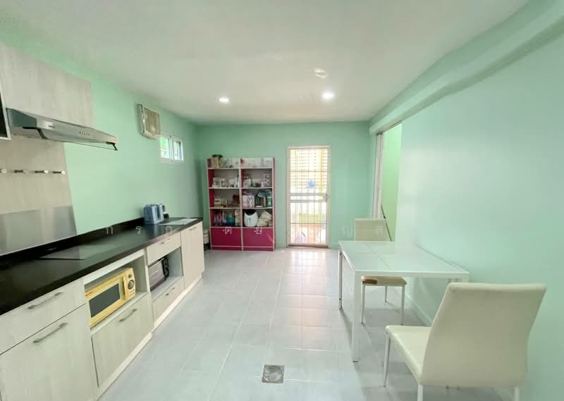 The Story Ratchaphruk, Nonthaburi, Bang Kruai-Sai Noi Road, Bang Krang, Muang Nonthaburi, Nonthaburi, 3 Bedrooms, 210 sqm, Townhouse For Sale, by กรกฤตย์ บุญสระ, 500224594 - DDproperty.com