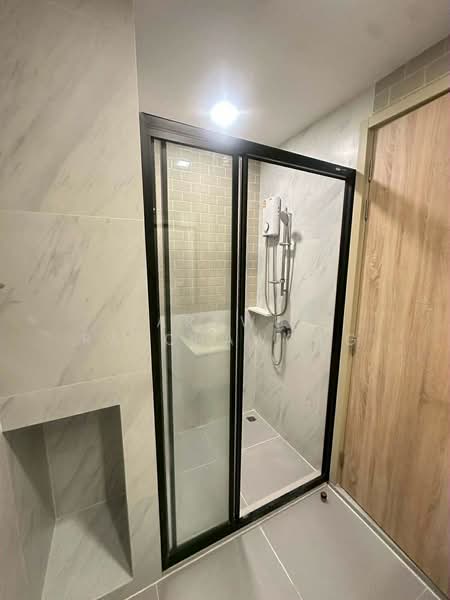 XT Phayathai, Bangkok, Phaya Thai Road, Thanon Phaya Thai, Ratchathewi, Bangkok, 1 Bedroom, 42 sqm, Condo For Rent, by Sarawut Ratchawong, 500224609 - DDproperty.com