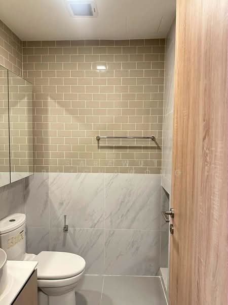 XT Phayathai, Bangkok, Phaya Thai Road, Thanon Phaya Thai, Ratchathewi, Bangkok, 1 Bedroom, 42 sqm, Condo For Rent, by Sarawut Ratchawong, 500224609 - DDproperty.com