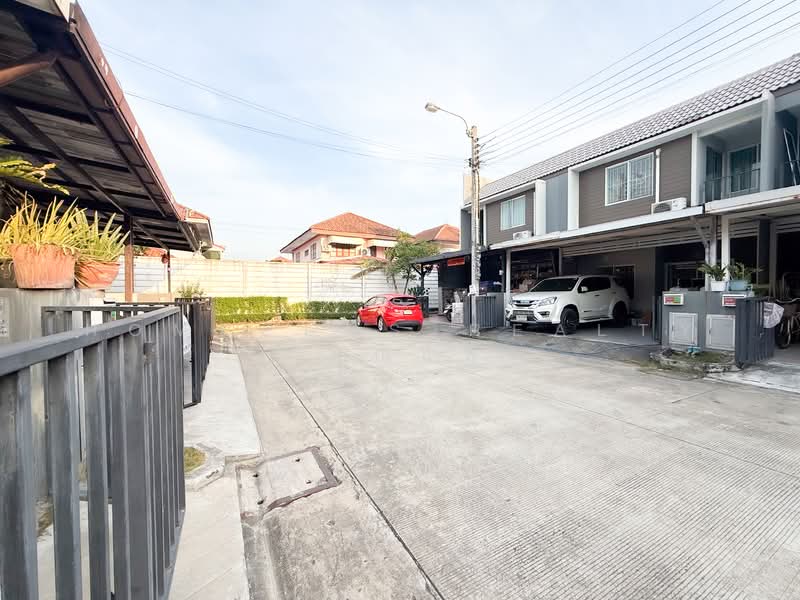 The Colors Wongwaen-Ramintra, Bangkok, Surao Khlong Nueng Road (Soi 15), Bang Chun, Khlong Sam Wa, Bangkok, 3 Bedrooms, 80 sqm, Townhouse For Sale, by HOMEPLUS REALTY - คุณแพท, 500224613 - DDproperty.com