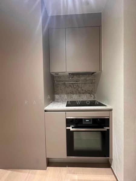 Tonson One Residence, Bangkok, Soi Tonson, Ploenchit Road, Lumphini, Pathum Wan, Bangkok, 2 Bedrooms, 108 sqm, Condo For Rent, by Sarawut Ratchawong, 500224624 - DDproperty.com