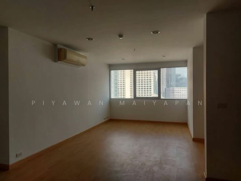 St Louis Grand Terrace : เซ็นต์ห ลุยส์ แกรนด์ เทอเรส, กรุงเทพ, ซอย สาทร 11 S Sathon Rd, ยานนาวา, สาทร, กรุงเทพ, 105 ตร.ม., คอนโด ขาย, โดย Piyawan Maiyapan, 500224663 - DDproperty.com