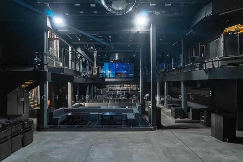 Ekkamai | 3-Storey Pub / Bar for Lease Takeover, Bangkok, Phra Kanong Nua, Watthana, Bangkok, , 2,100 sqm, Shophouse For Rent, by Pudis Chitrungsakorn, 500224683 - DDproperty.com