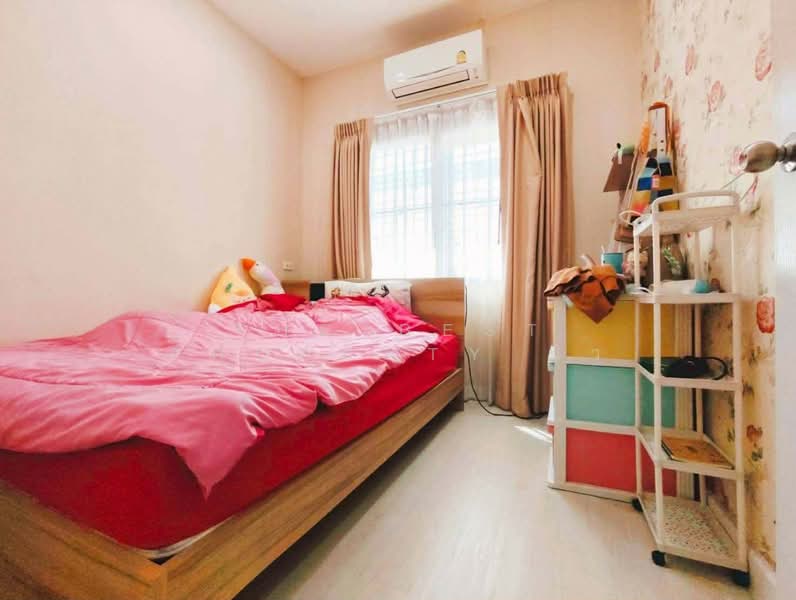 Golden Town Srinakarin-Sukhumvit, Samut Prakan, 133 Moo 4, Bang Mueng, Muang Samut Prakarn, Samut Prakan, 4 Bedrooms, 100 sqm, Townhouse For Sale, by The Best Property นิว, 500224684 - DDproperty.com