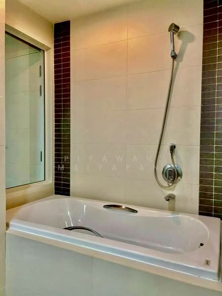 The Crest Sukhumvit 49, Bangkok, Sukhumvit 49, Khlong Tan Nua, Watthana, Bangkok, 1 Bedroom, 34 sqm, Condo For Sale, by Piyawan Maiyapan, 500224702 - DDproperty.com