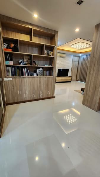 Villa Asoke, Bangkok, 1588 New Petchburi Road, Makkasan, Ratchathewi, Bangkok, 3 Bedrooms, 150 sqm, Condo For Rent, by Hathaichanok Saenset, 500224704 - DDproperty.com