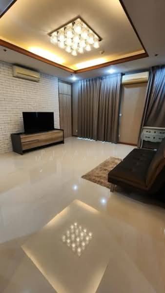 Villa Asoke, Bangkok, 1588 New Petchburi Road, Makkasan, Ratchathewi, Bangkok, 2 Bedrooms, 150 sqm, Condo For Rent, by Piyawan Maiyapan, 500224717 - DDproperty.com