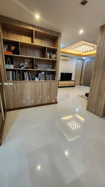 Villa Asoke, Bangkok, 1588 New Petchburi Road, Makkasan, Ratchathewi, Bangkok, 2 Bedrooms, 150 sqm, Condo For Rent, by Piyawan Maiyapan, 500224717 - DDproperty.com