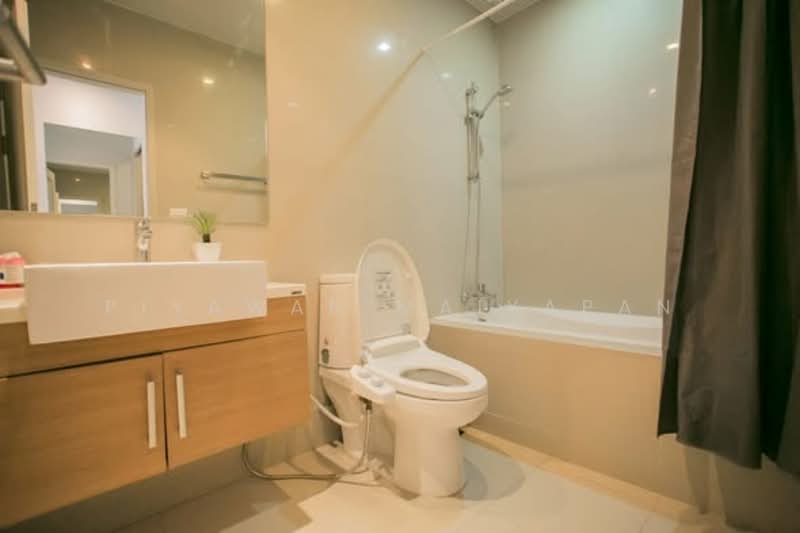 Noble Refine, Bangkok, Soi Sukhumvit 26, Sukhumvit Road, Khong Tan, Khlong Toei, Bangkok, 1 Bedroom, 51 sqm, Condo For Rent, by Piyawan Maiyapan, 500224724 - DDproperty.com