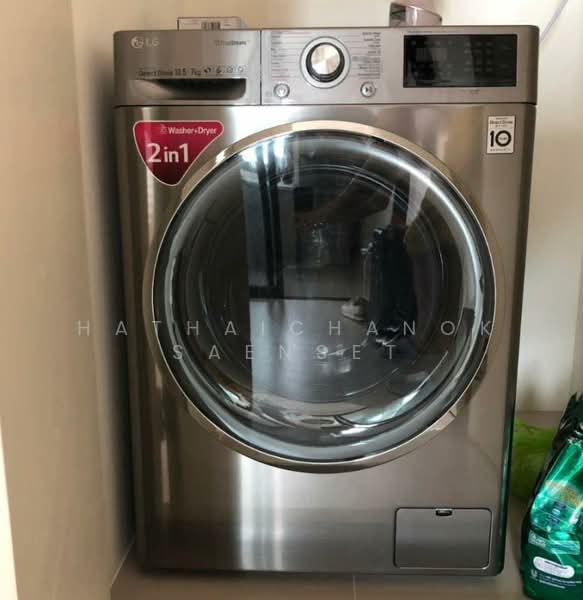 Life Asoke, Bangkok, Asoke-Dindang Road, Bang Kapi, Huai Khwang, Bangkok, 2 Bedrooms, 55 sqm, Condo For Rent, by Hathaichanok Saenset, 500224730 - DDproperty.com