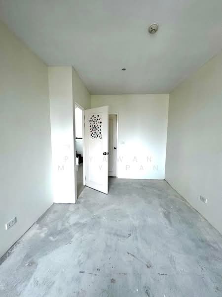 Villa Asoke, Bangkok, 1588 New Petchburi Road, Makkasan, Ratchathewi, Bangkok, 2 Bedrooms, 102 sqm, Condo For Sale, by Piyawan Maiyapan, 500224732 - DDproperty.com