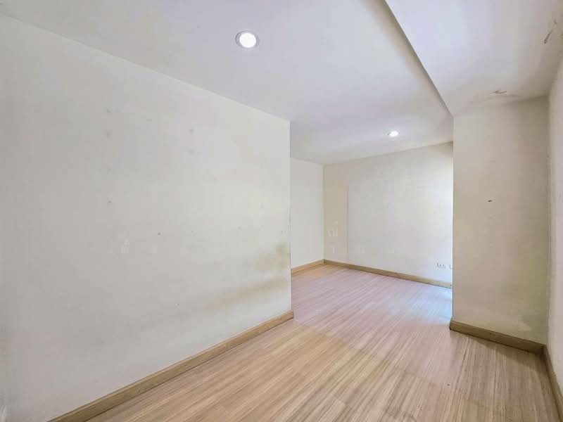 Urban Tara Wongwan – Suksawat 70, Bangkok, Soi Chimkul, Thung Khru, Thung Khru, Bangkok, 3 Bedrooms, 170 sqm, Townhouse For Sale, by พิจักษณ์ ตั้งพานิชยานนท์, 500224752 - DDproperty.com