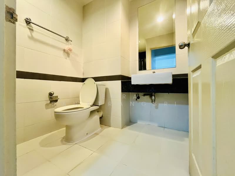 A Space Hideaway Asoke-Ratchada : เอ สเปซ ไฮด์อเวย์ อโศก-รัชดา, กรุงเทพ, 622 อโศก-ดินแดง, ดินแดง, ดินแดง, กรุงเทพ, 52 ตร.ม., คอนโด ขาย, โดย Veera Sawatrangsri, 500224758 - DDproperty.com