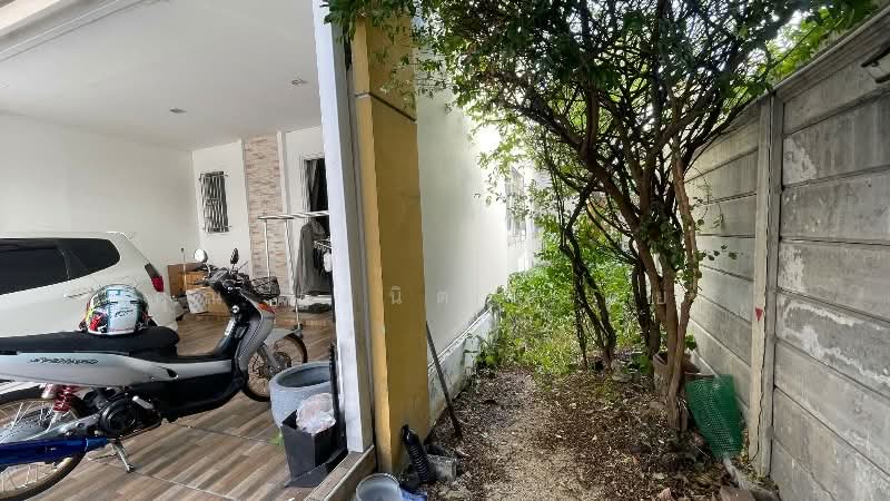 Golden Town Pinklao-Charansanitwong, Nonthaburi, Bang Kruai - Sai Noi Road, Bang Kruai, Bang Kruai, Nonthaburi, 4 Bedrooms, 110 sqm, Townhouse For Sale, by คุณ ฐานิต (เตย), 500224767 - DDproperty.com