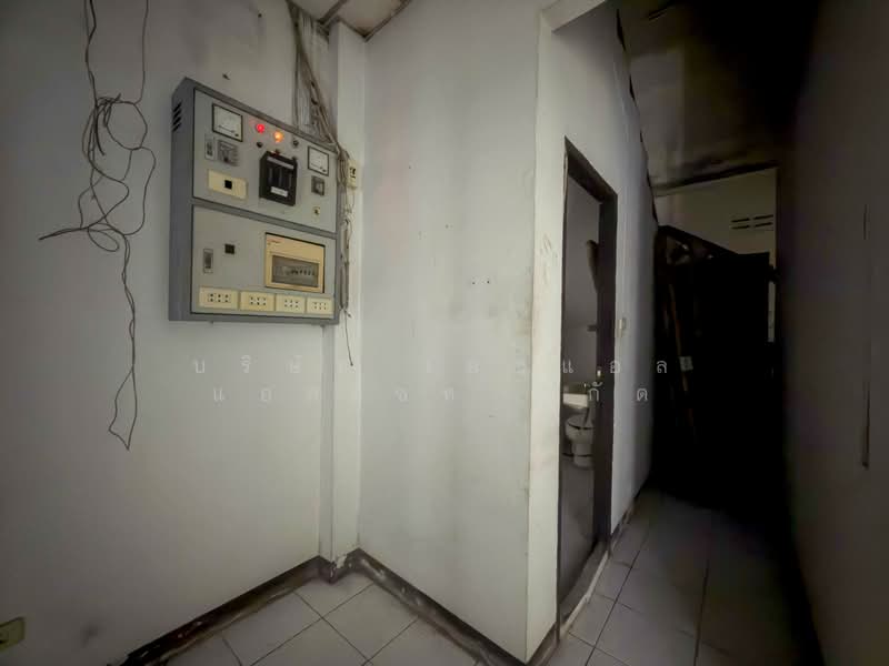 อาคารพาณิชย์ 4 ชั้น ซอย แจ้งวัฒนะ 13 หลักสี่, Bangkok, Thung Song Hong, Lak Si, Bangkok, , 200 sqm, Shophouse For Sale, by บริษัท เอชแอล แอสเซท จำกัด, 500224775 - DDproperty.com