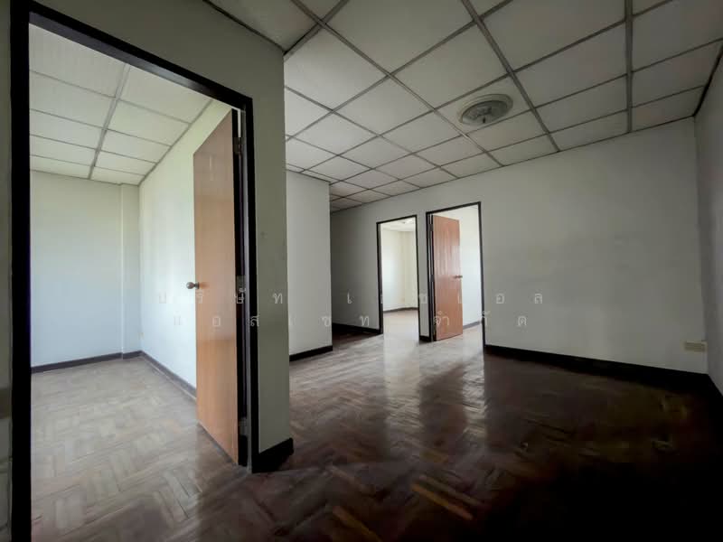 อาคารพาณิชย์ 4 ชั้น ซอย แจ้งวัฒนะ 13 หลักสี่, Bangkok, Thung Song Hong, Lak Si, Bangkok, , 200 sqm, Shophouse For Sale, by บริษัท เอชแอล แอสเซท จำกัด, 500224775 - DDproperty.com