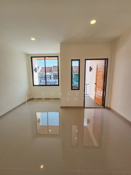 Yoocharoen Vibhavadi-rangsit 37, Bangkok, Don Mueang, Don Mueang, Bangkok, 2 Bedrooms, 98 sqm, Townhouse For Sale, by Connex Property, 500224777 - DDproperty.com