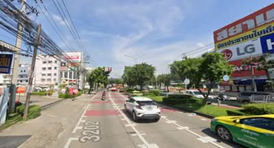 ขาย - ขายที่ดินติดถนนใหญ่นวมินทร์, กรุงเทพ