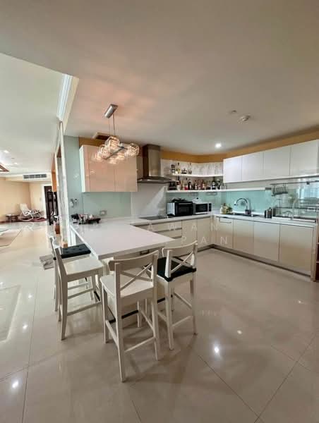 Watermark Chaophraya, Bangkok, Soi Charoennakorn 39-41, Charoennakorn Road, Bang Lam Phu Lang, Khlong San, Bangkok, 4 Bedrooms, 283 sqm, Condo For Rent, by Piyawan Maiyapan, 500224808 - DDproperty.com