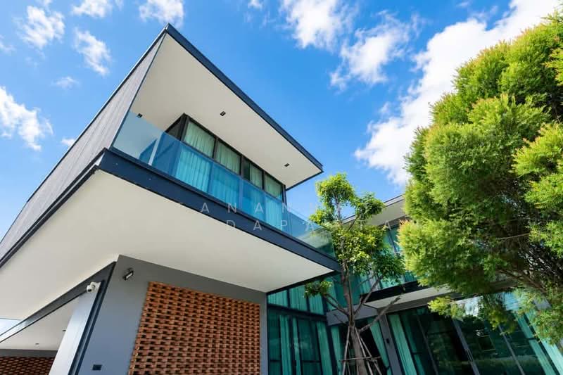 Baan Wang Tan, Chiang Mai, Mae Hia, Muang Chiang Mai, Chiang Mai, 4 Bedrooms, 410 sqm, Single Detached House For Rent, by Tanannat Porntadapattanayothin, 500224844 - DDproperty.com