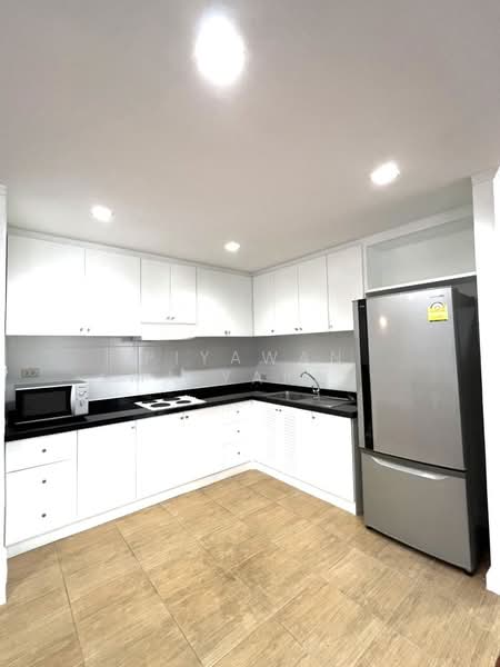 Acadamia Grand Tower, Bangkok, Soi Sukhumvit 43, Khlong Tan Nua, Watthana, Bangkok, 1 Bedroom, 165 sqm, Condo For Rent, by Piyawan Maiyapan, 500224845 - DDproperty.com