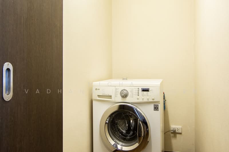 Noble Remix, Bangkok, 772 Soi Sukhumvit 36, Sukhumvit Road, Khong Tan, Khlong Toei, Bangkok, Studio, 57 sqm, Condo For Rent, by Nicha Vadhanasiriyakorn, 500224876 - DDproperty.com